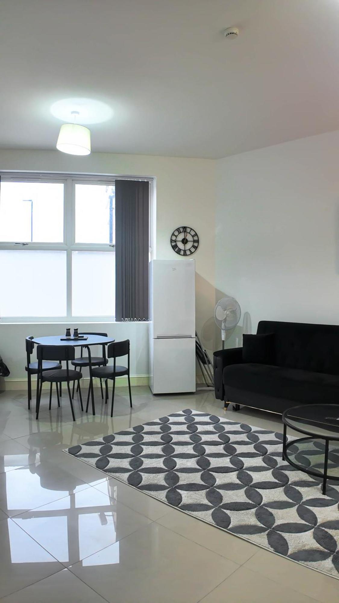 Spacious 2 Bed With Patio In Camden Wr201 * London