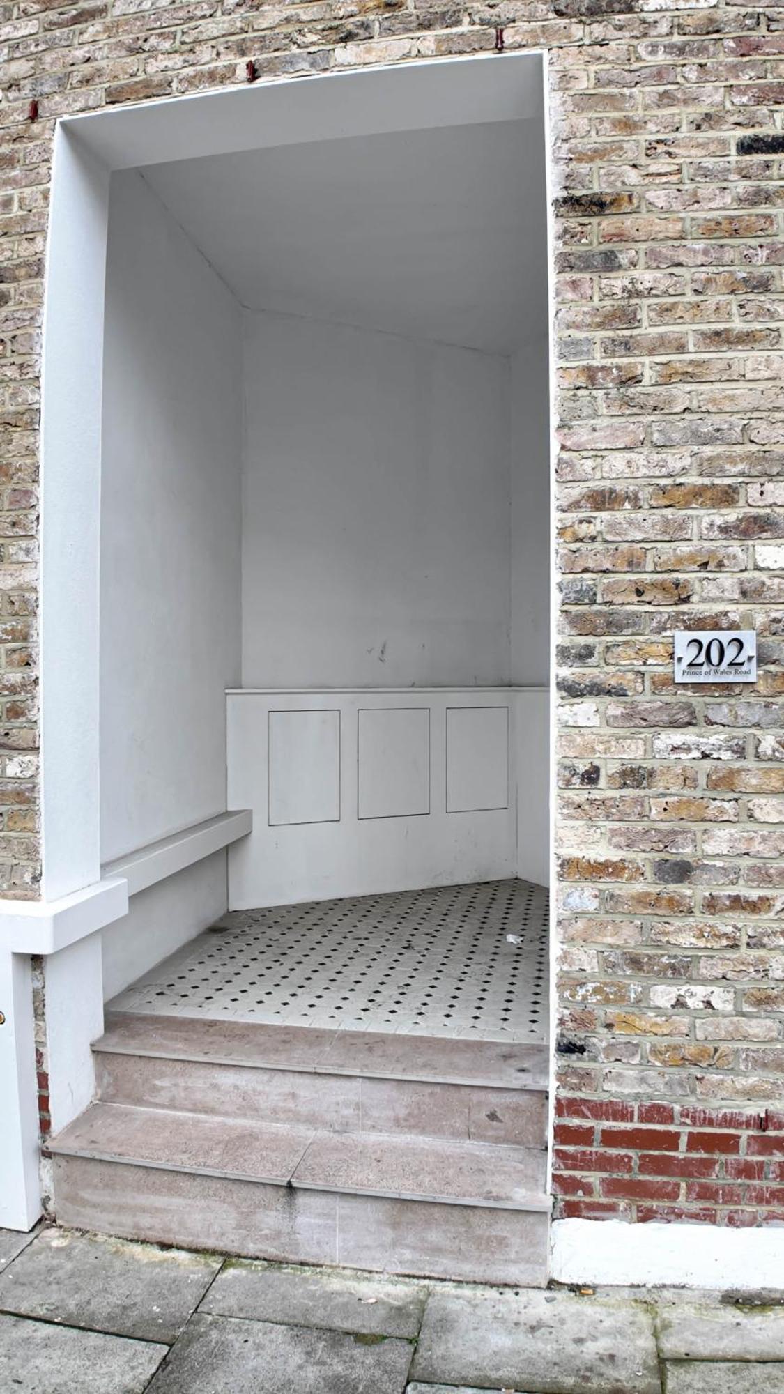 Apartment Duplex 3 Bed With Patio In Camden Wr202