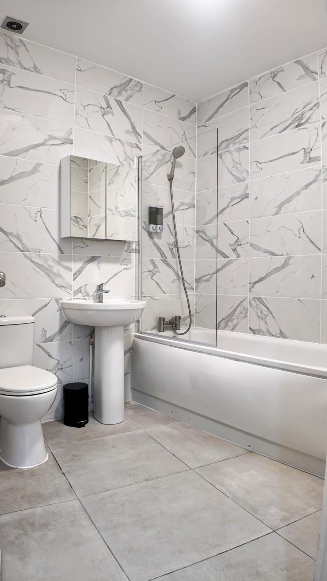 Apartment Spacious 2 Bed With Patio In Camden Wr201 London