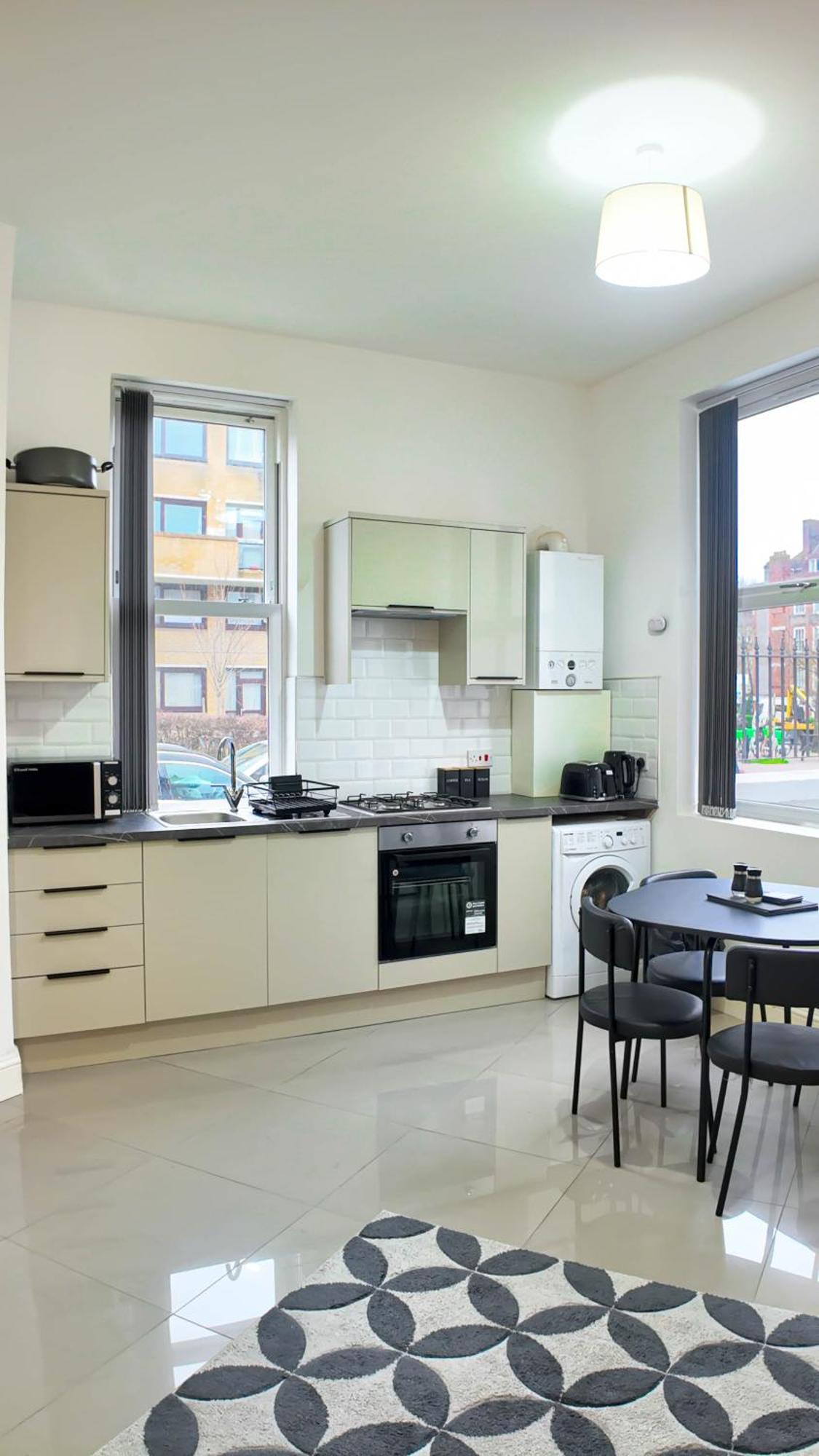 Spacious 2 Bed With Patio In Camden Wr201 * London
