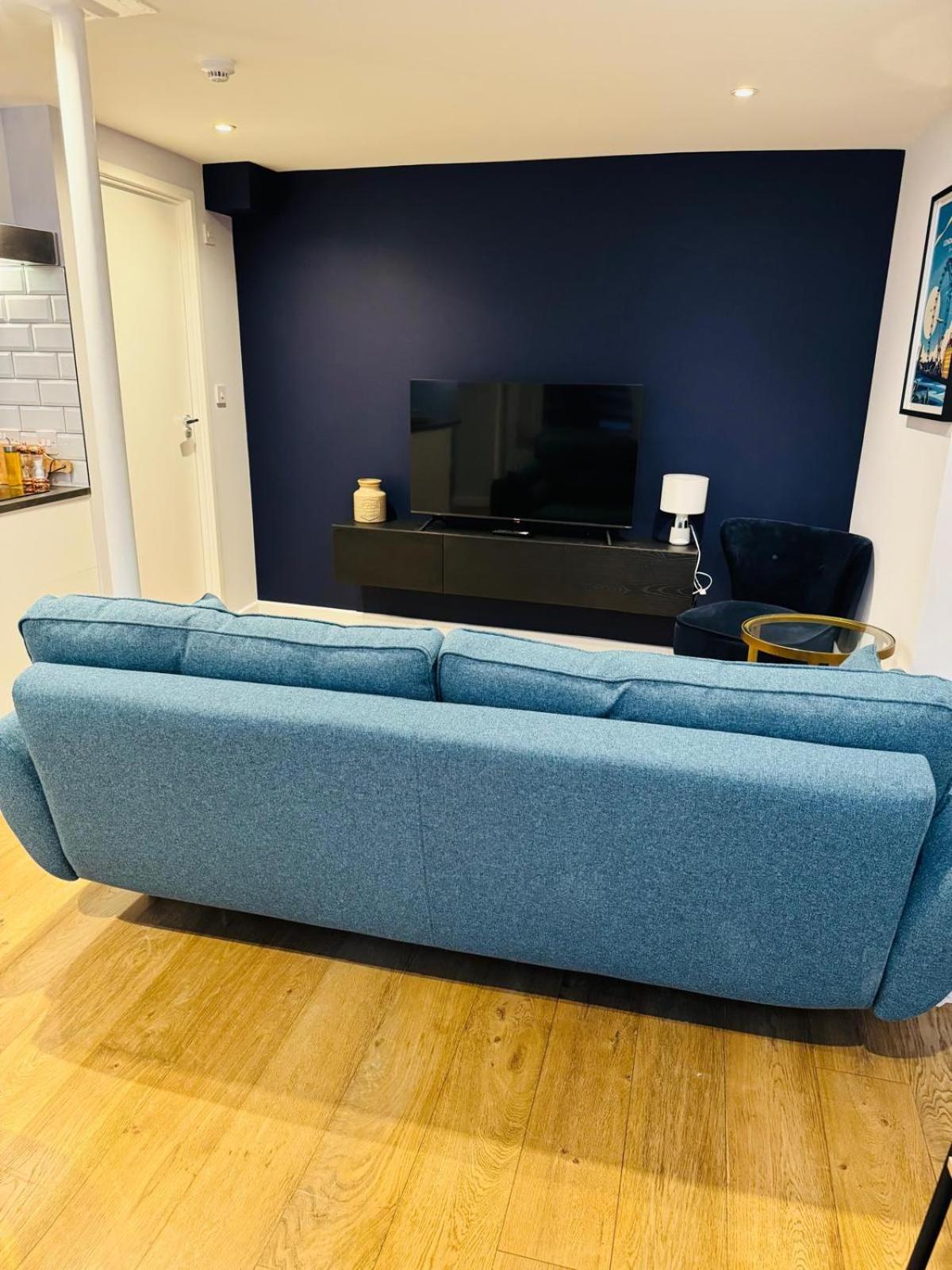 Leicester Square 1st Floor Apartment