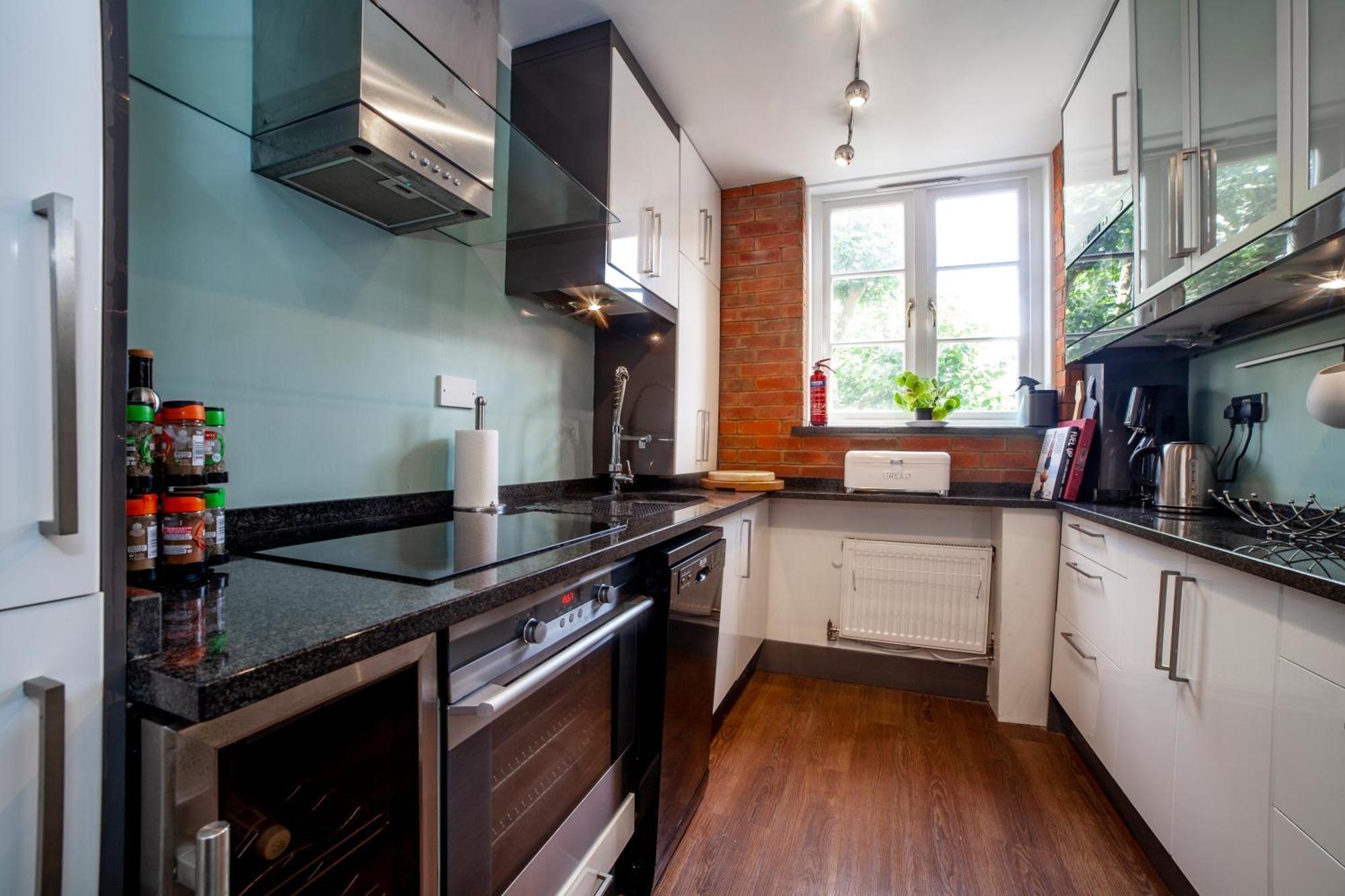 Apartment Excellent 2br Apt, Chancery Lane *