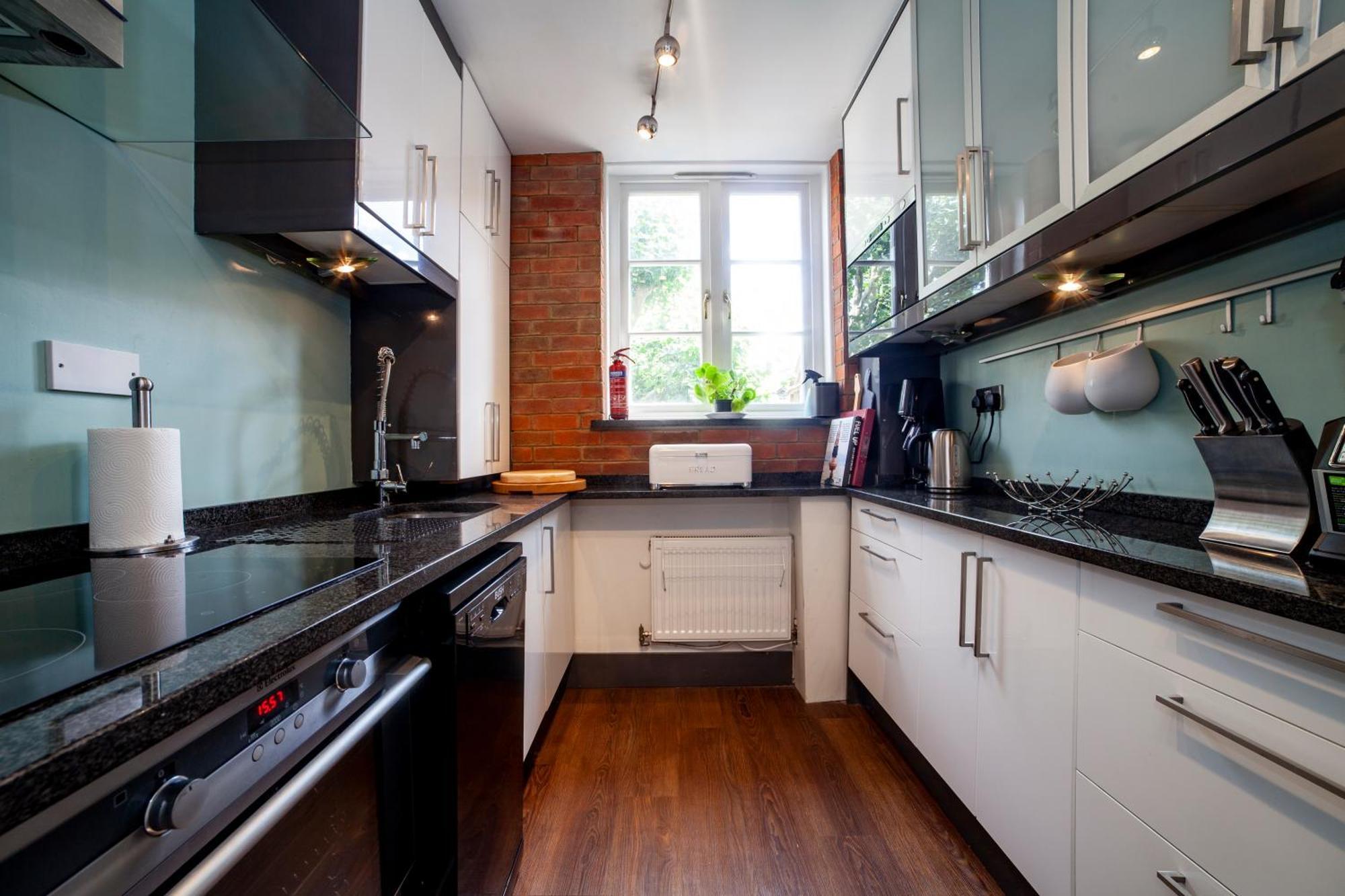 Excellent 2br Apt, Chancery Lane * London