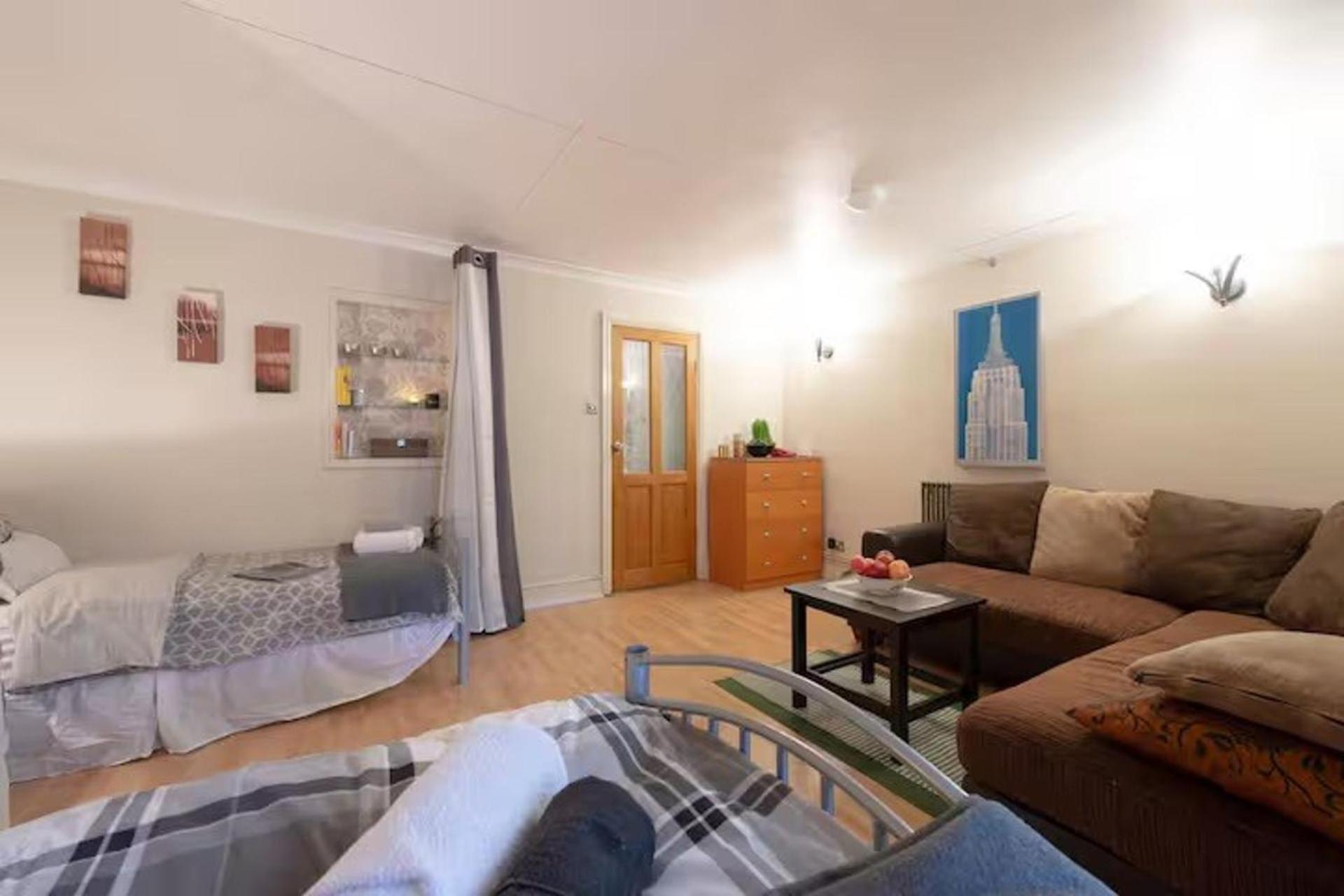 3br-sleeps9-parking-familyfriendly-nearexcel * Londres