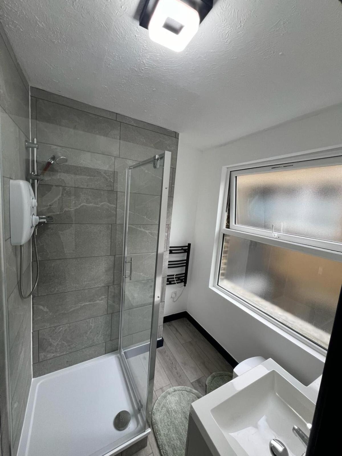 Cosy One Bedroom Flat * London