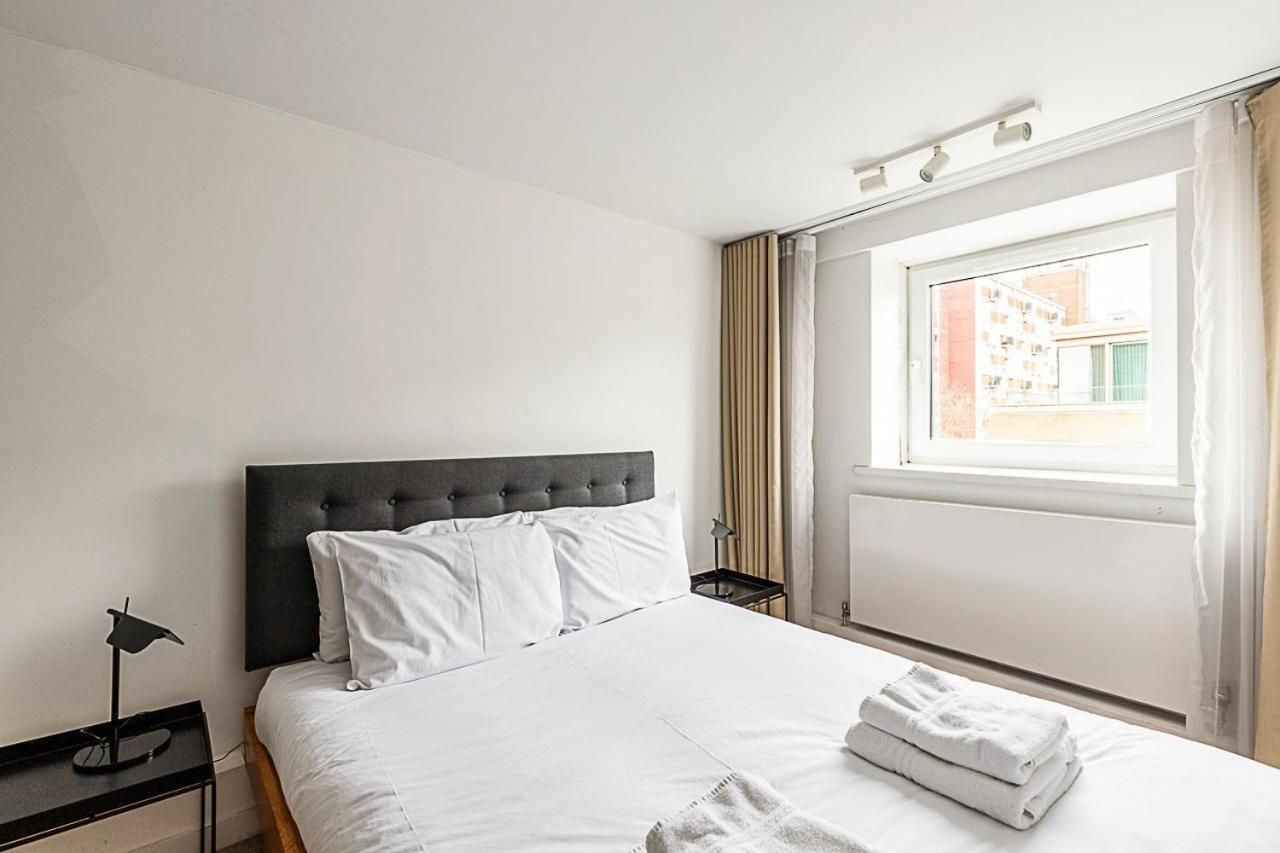 Apartment Comfy 2-bedroom With Balcony *
