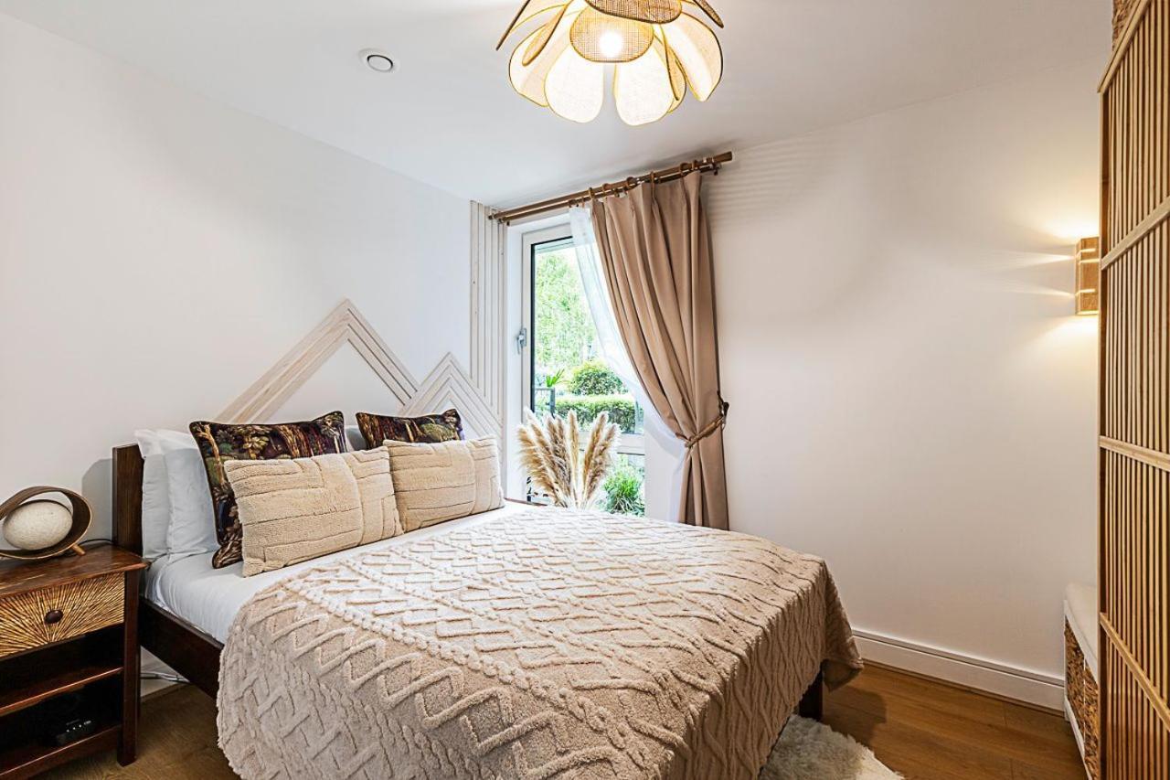 Spacious Terrace London