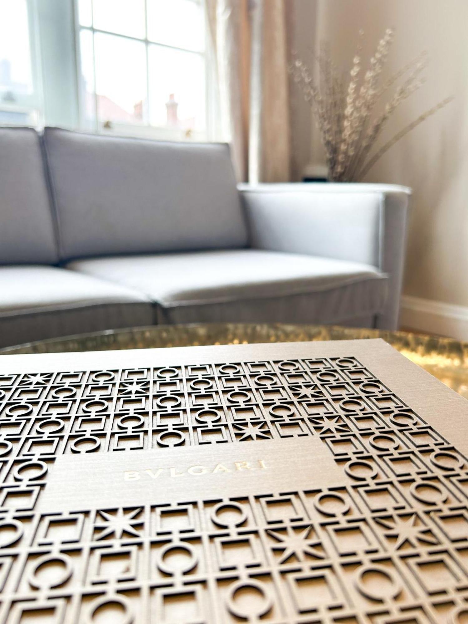 Hammersmith 2 Bedroom Flat River Thames Londres
