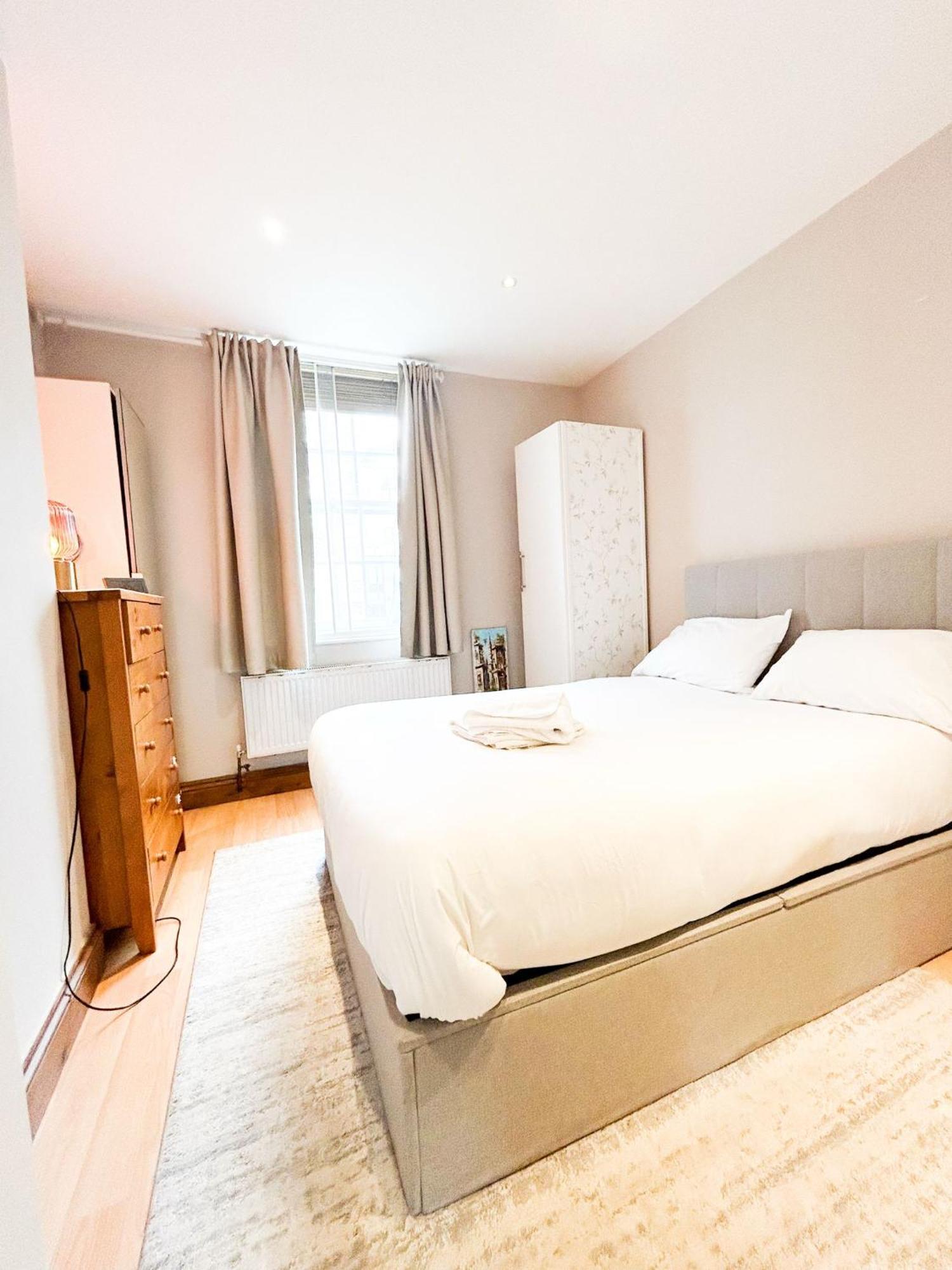 Hammersmith 2 Bedroom Flat River Thames Apartamento Londres