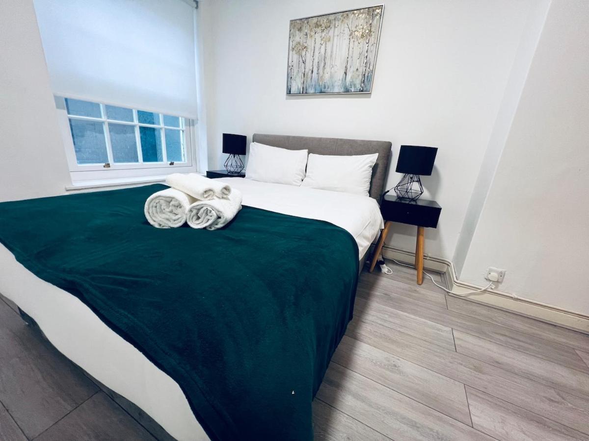 Elegant Urban Escape In *