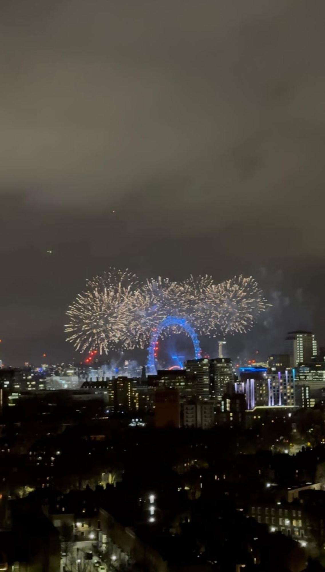 Apartamento Spacious Two Bed With Glorious Views Of Prime Londres