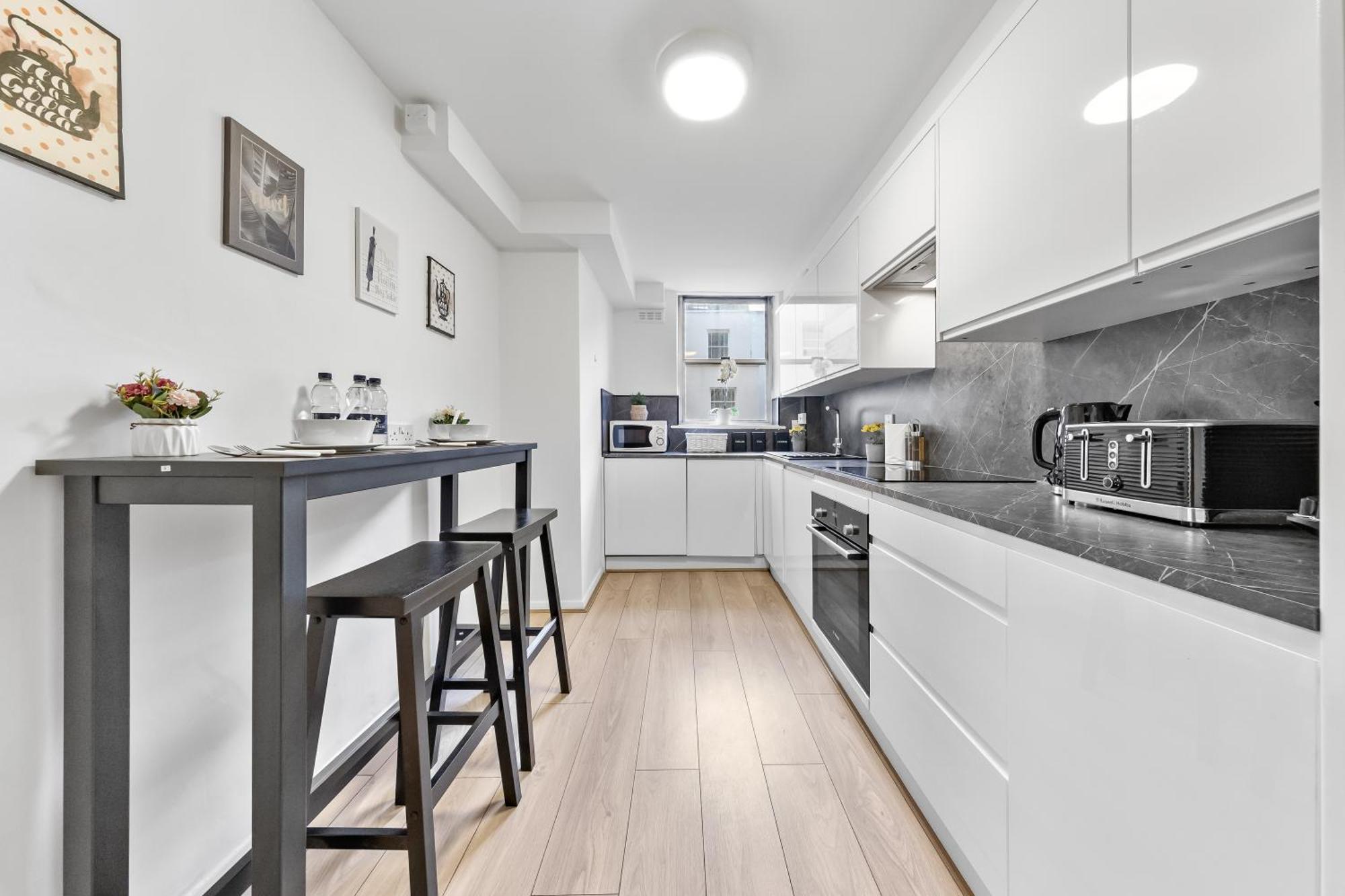The Queensborough By Hyde Park London