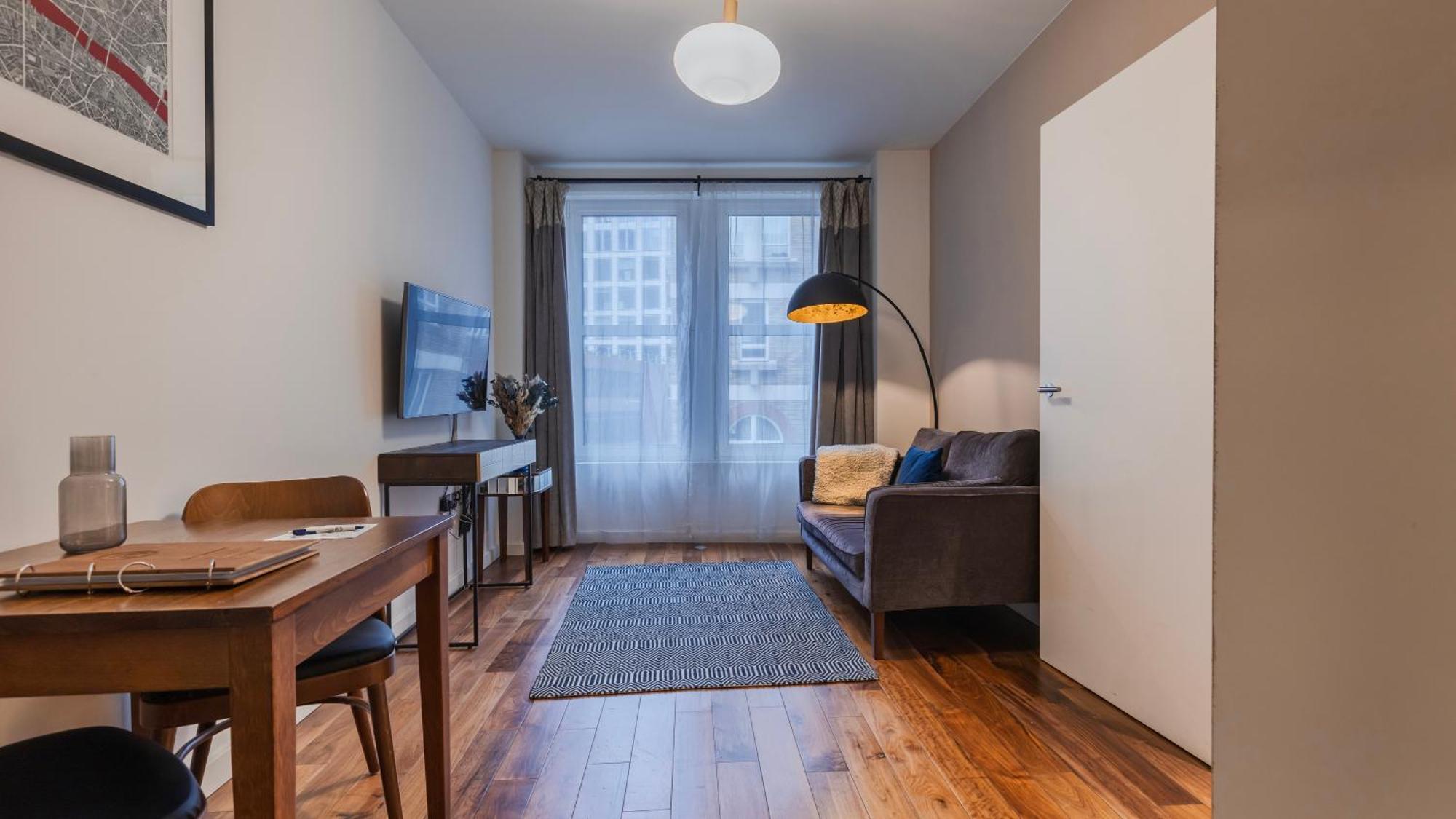 Monument Serviced By Lovelystay Aparthotel London