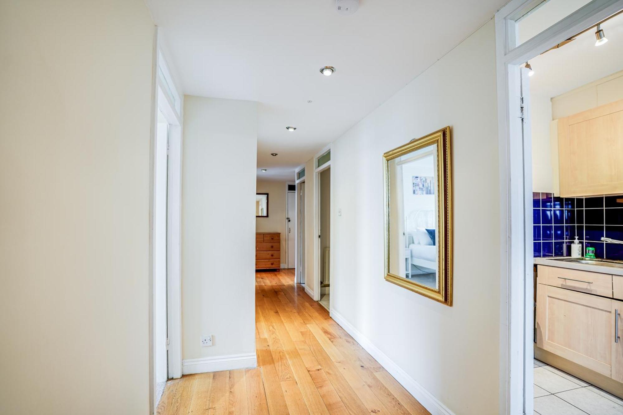 Premier Westfields Penthouse Apartment London