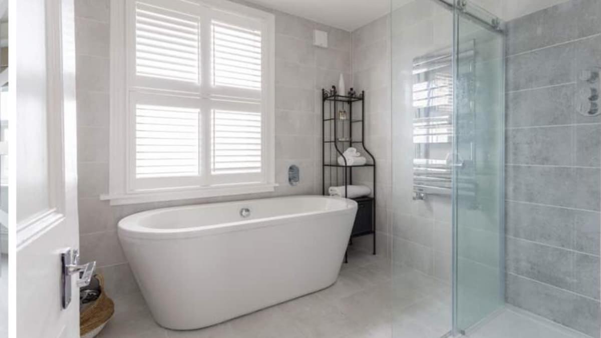 Apartment Elegant & Spacious 3 Bed London
