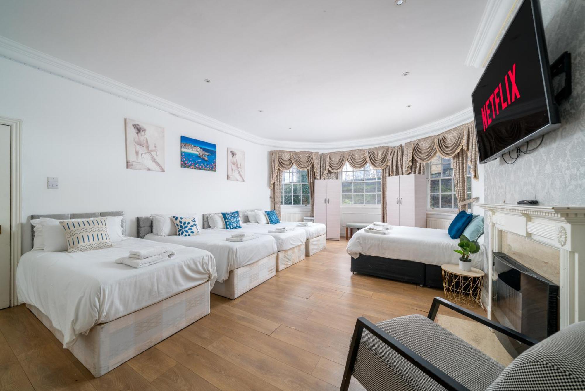 Apartment Cozy 2-bed Group & Family Near Excel & 02 Arena With Parking & Balcony *