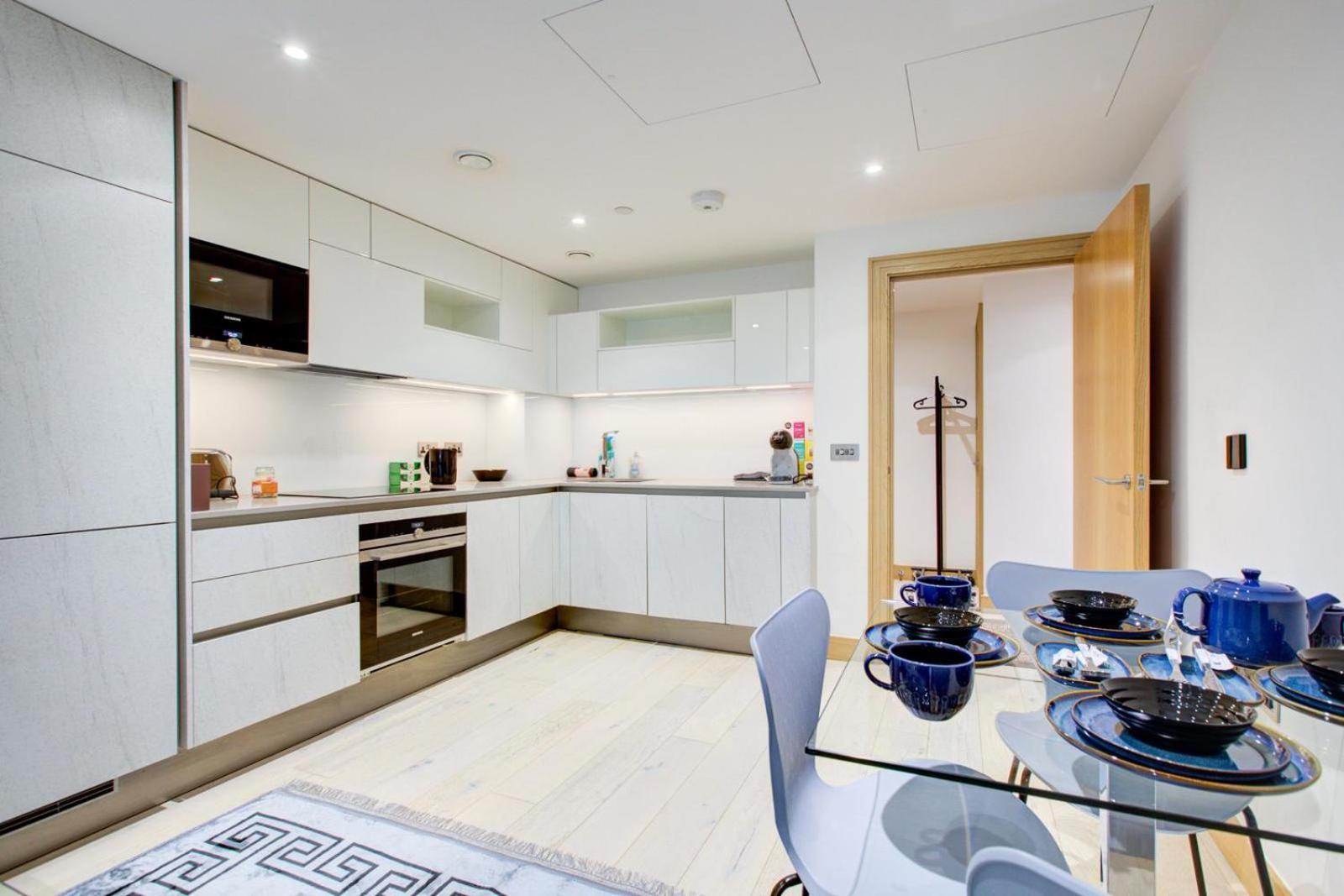 Oxford Street Exclusive Apartment