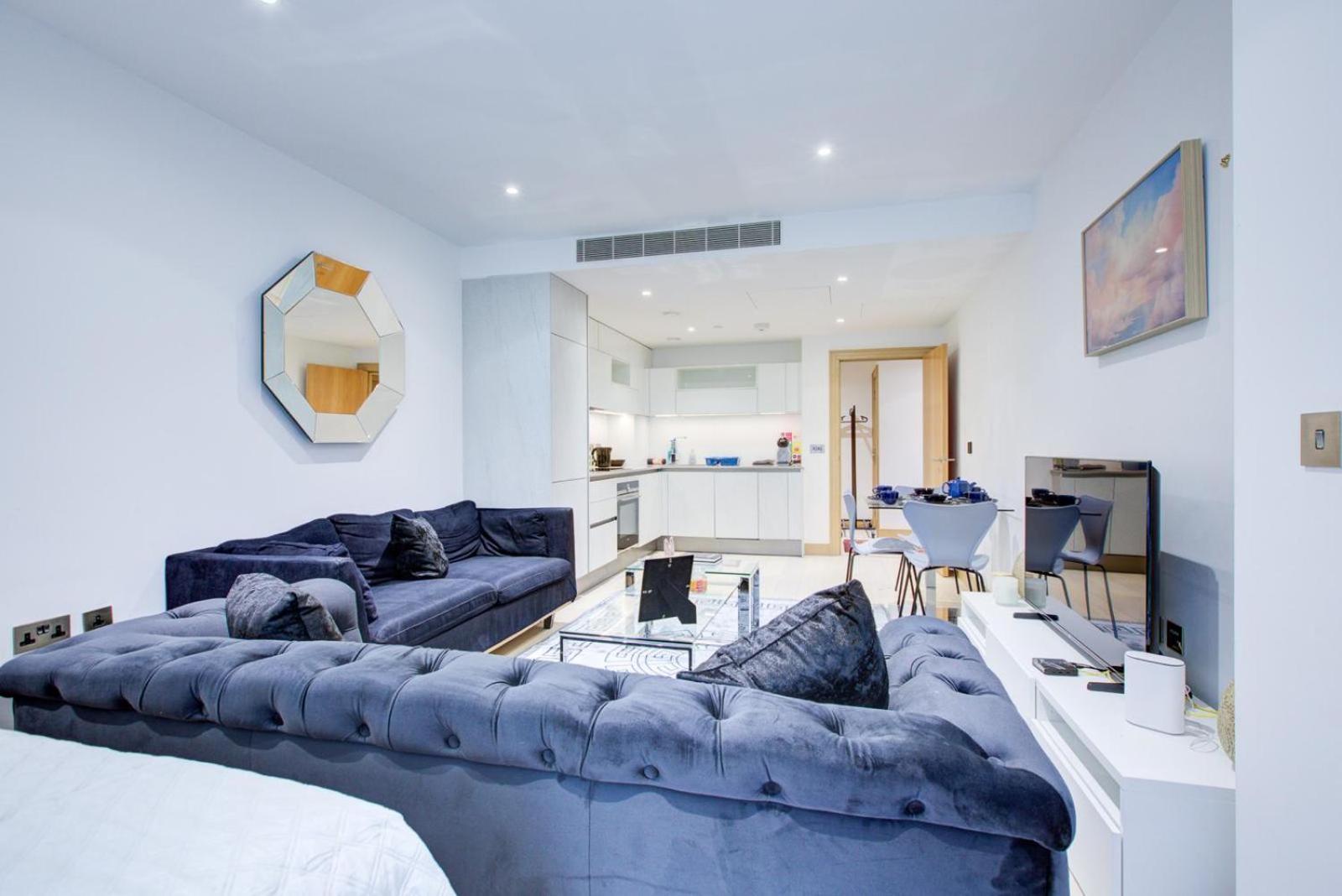 Oxford Street Exclusive Apartment