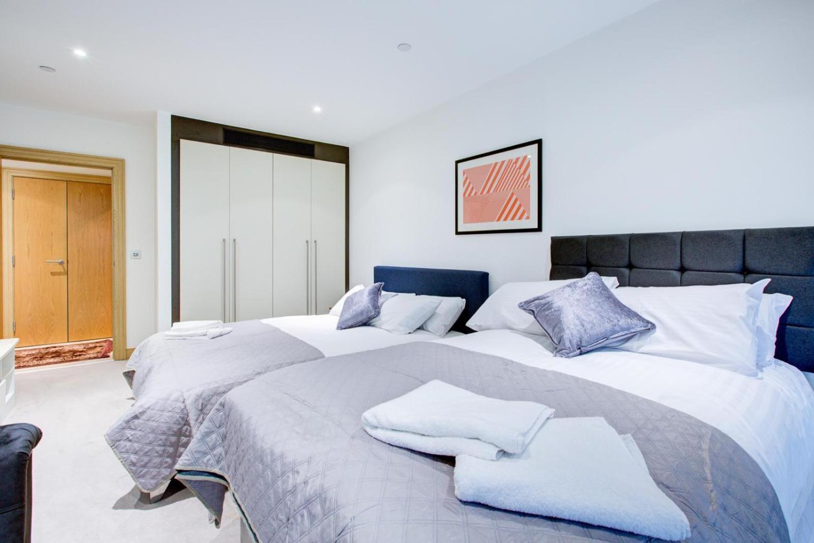 Oxford Street Exclusive Apartment London