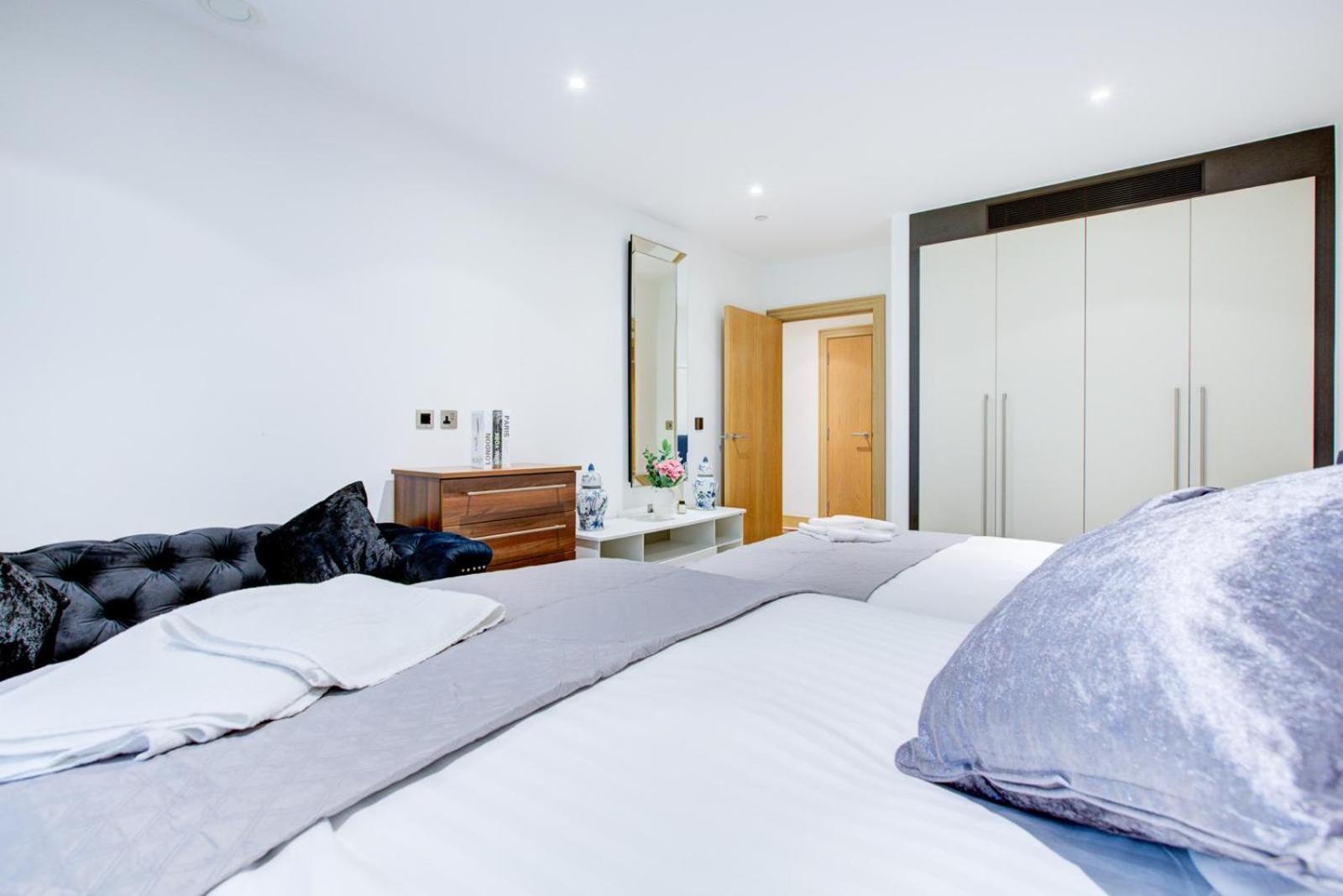 Oxford Street Exclusive Apartment London