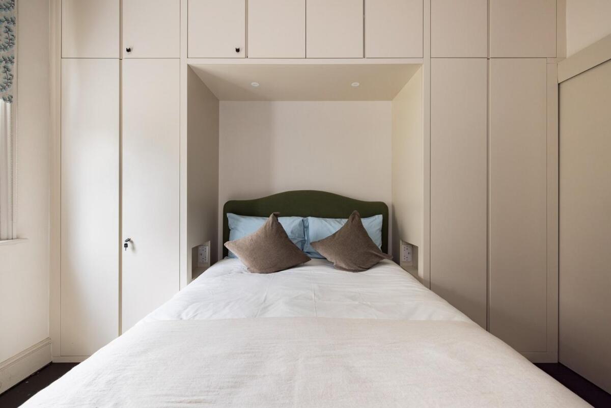 Charming Maisonette With Workspace In Notting Hill Apartment *