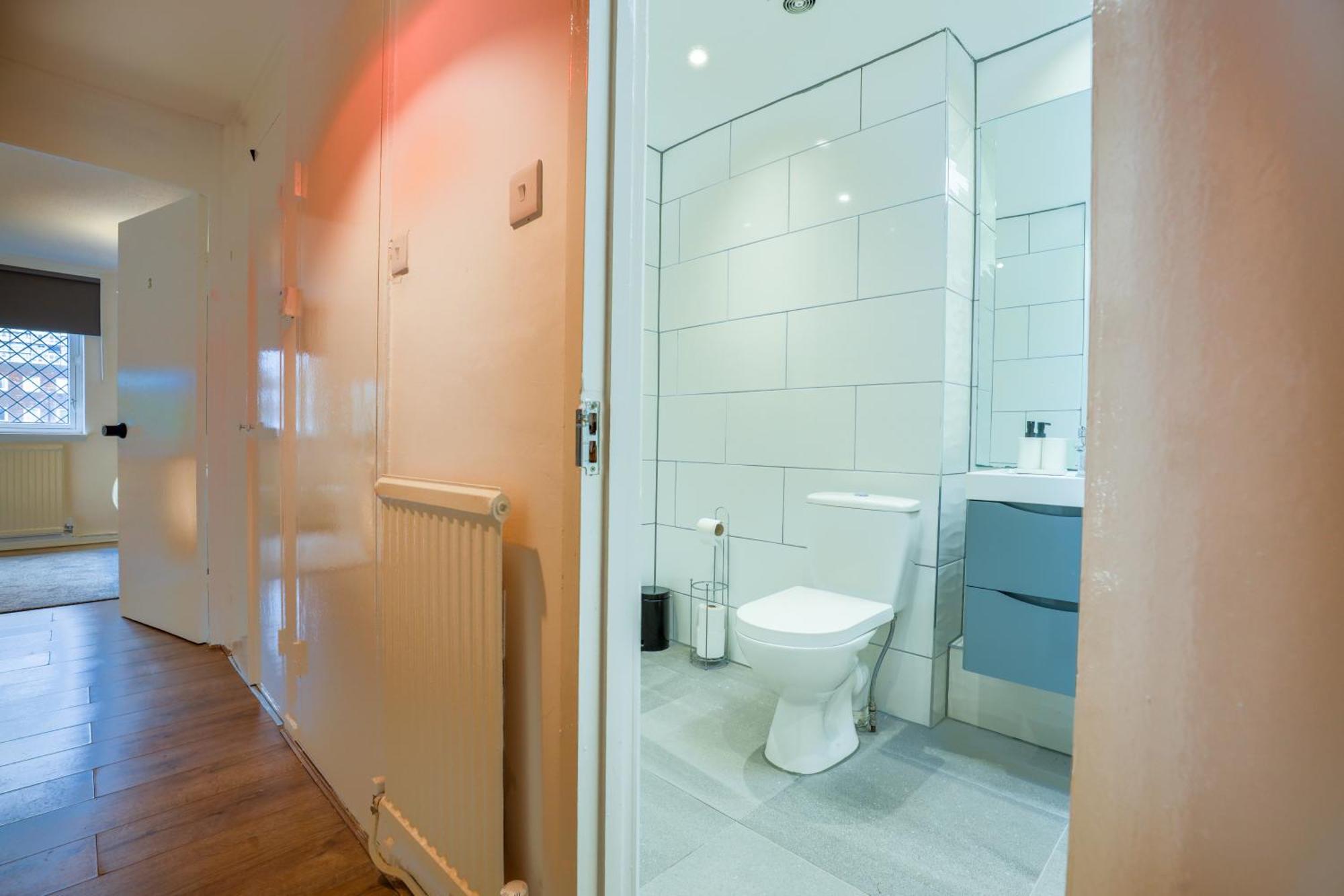 Guest house Opulent Retreat London