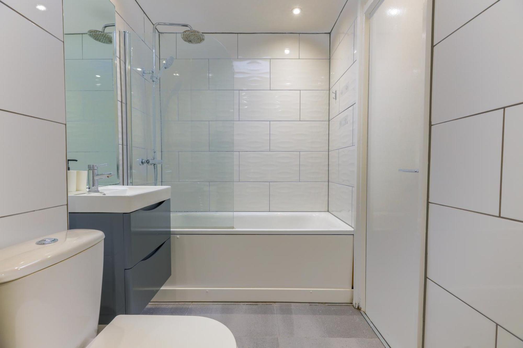 Guest house Opulent Retreat London