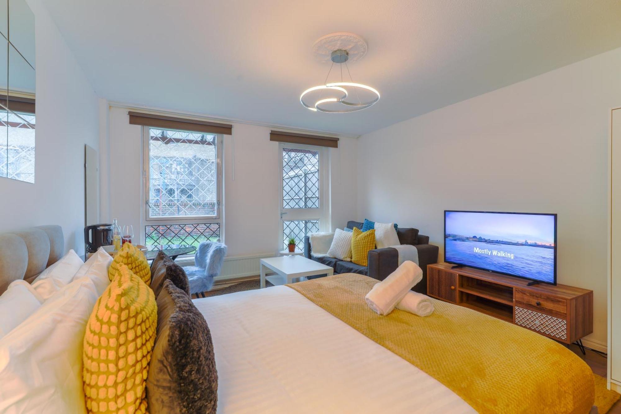 Opulent Retreat Guest house London