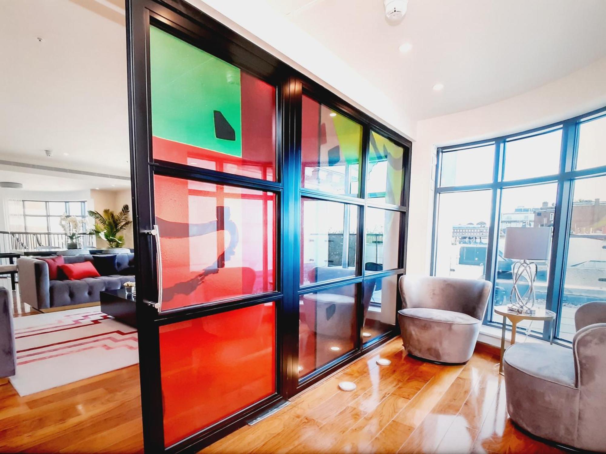 Nouveau Mayfair Apartment *
