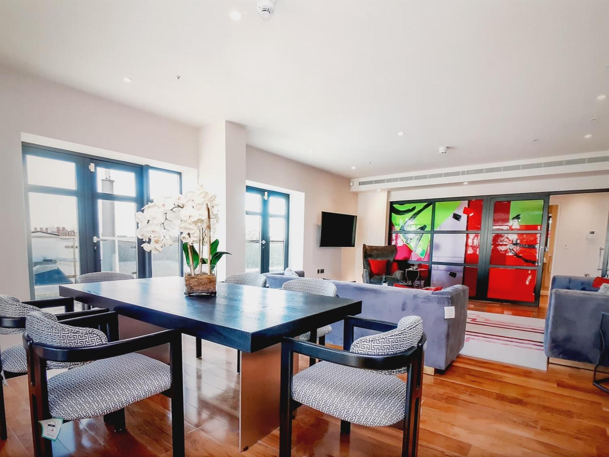 Apartment Nouveau Mayfair