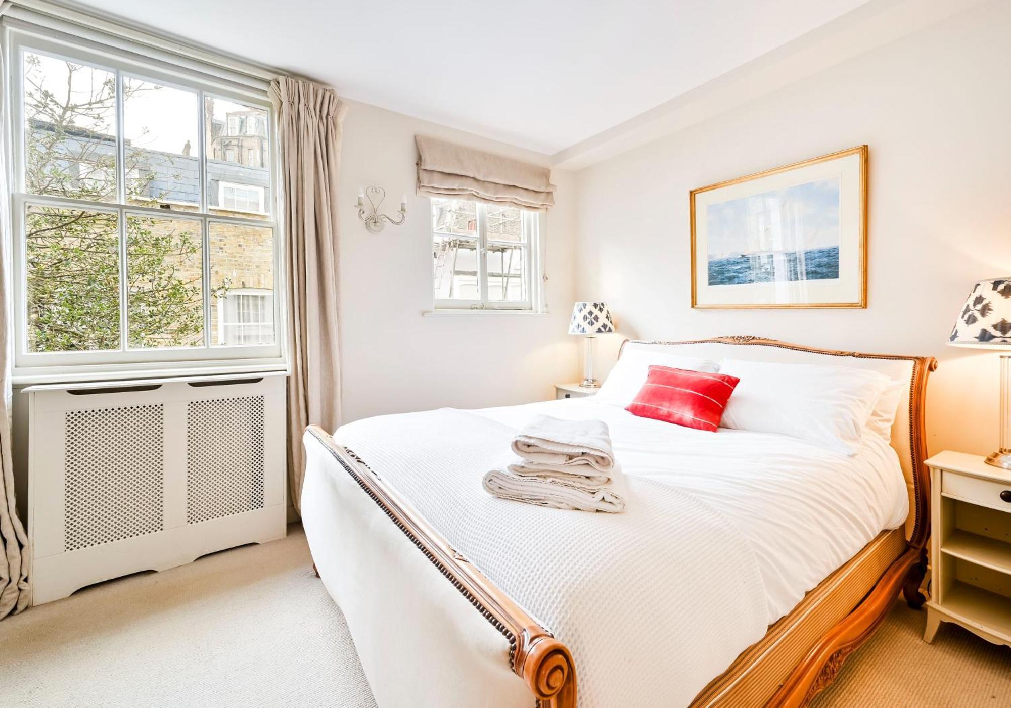 Traditional Mews In Westminster Holiday home London