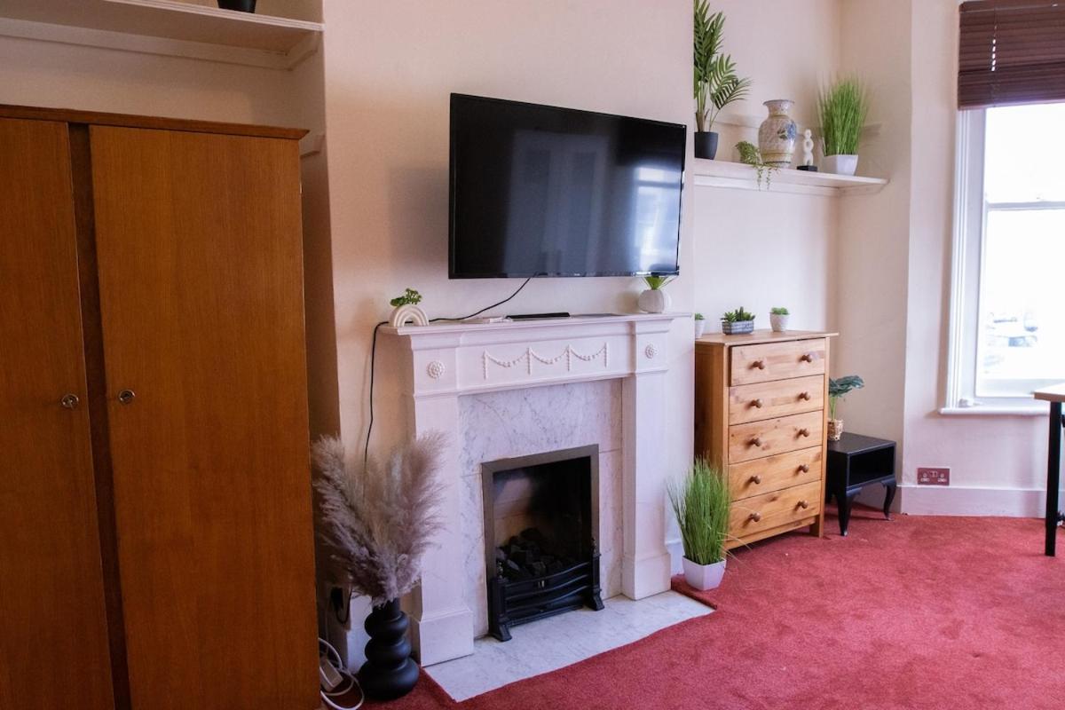Modern Cosy - Fulham Prime Location Apartment London