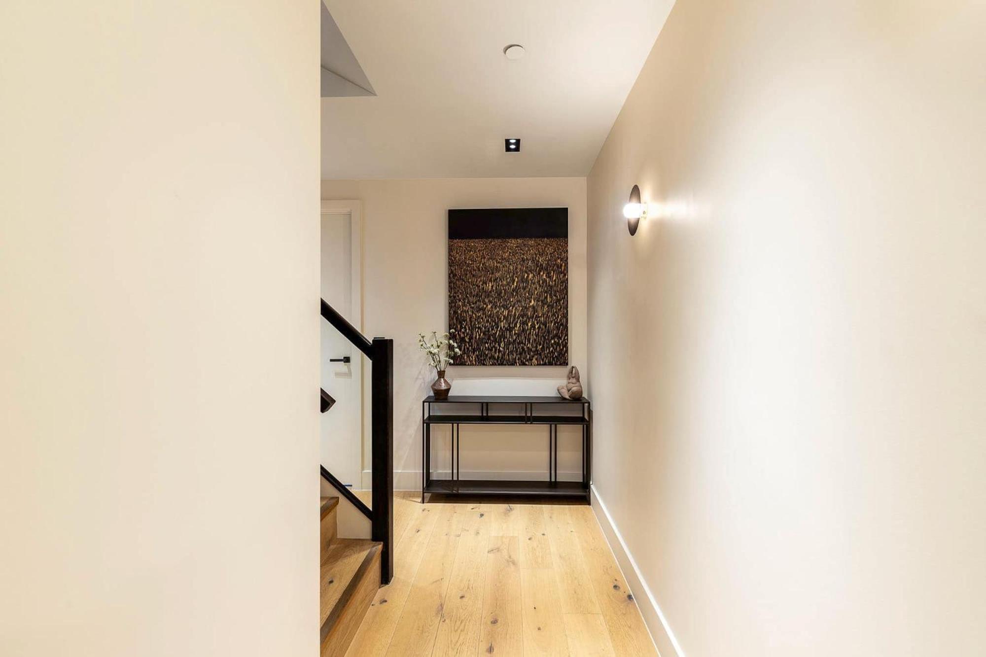 3br 2bth Penthouse In Apartment London