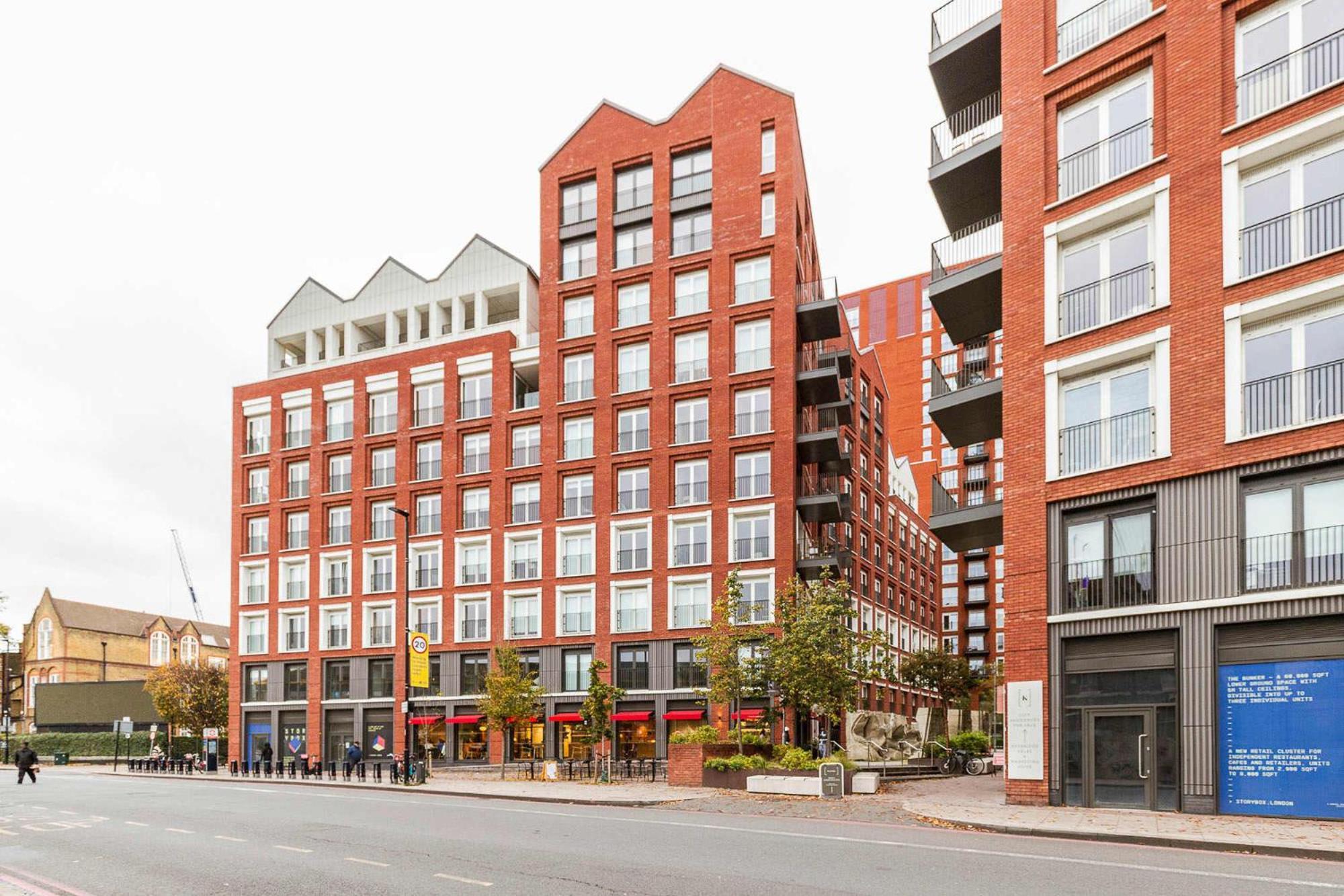 3br 2bth Penthouse In London