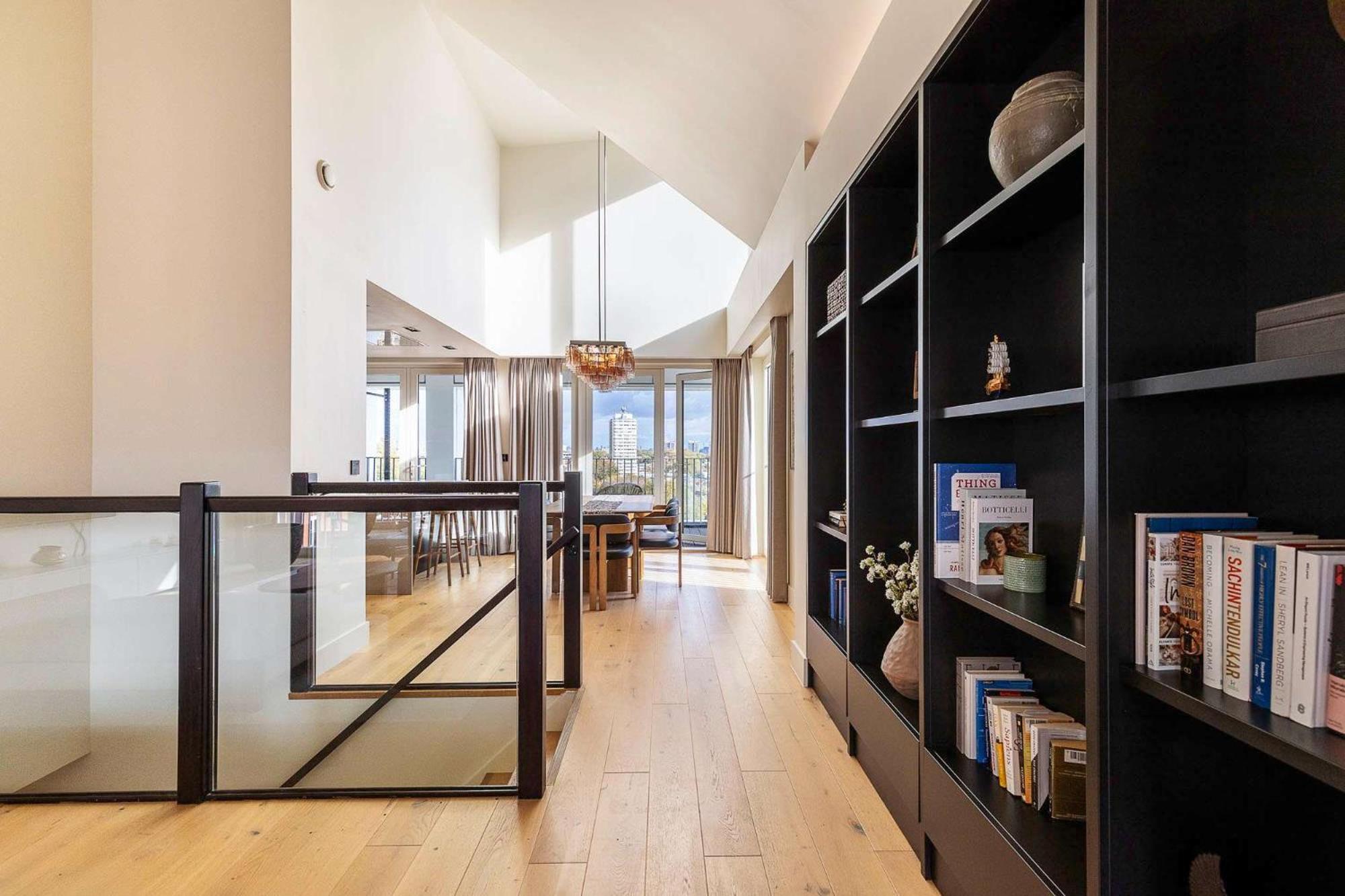 Apartment 3br 2bth Penthouse In