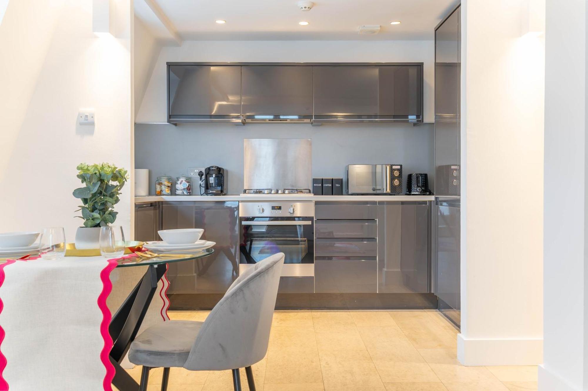 Berryland 11 By Artsy * London