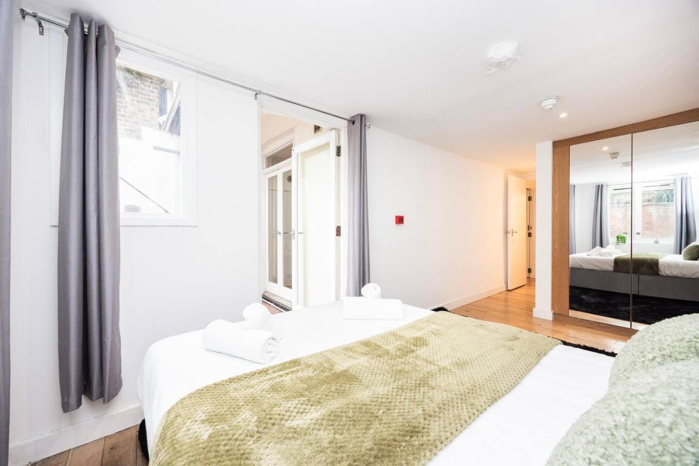 Beautiful With Spacious Garden - Earl's Court * Londres