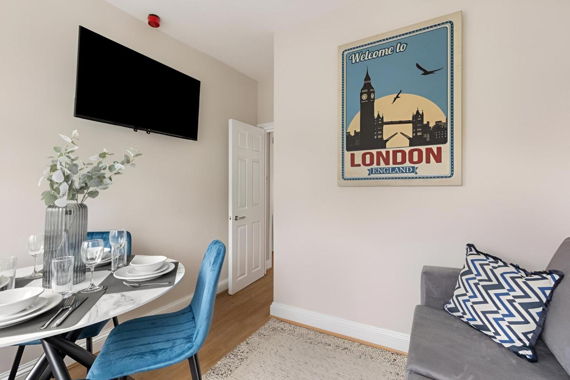 Urban Vibes, Modern 2br Flat In Prime Spot Apartment
