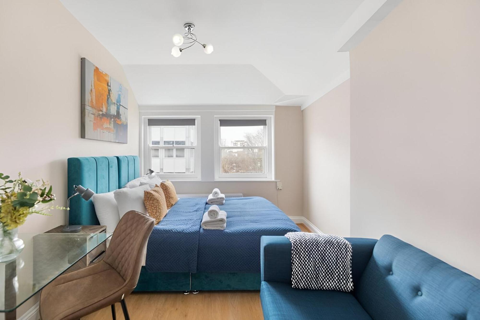 Urban Vibes, Modern 2br Flat In Prime Spot