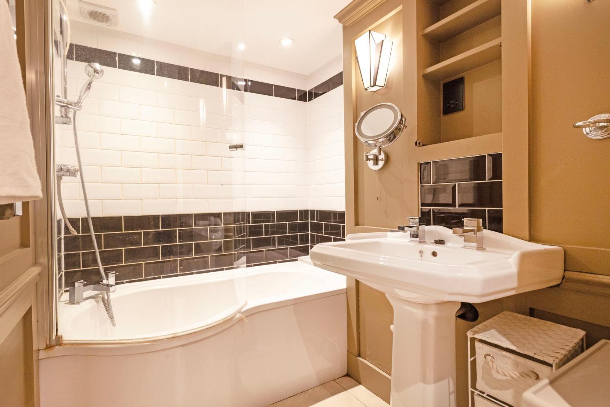 Luxury One Bedroom Mezzanine In Paddington Apartamento *
