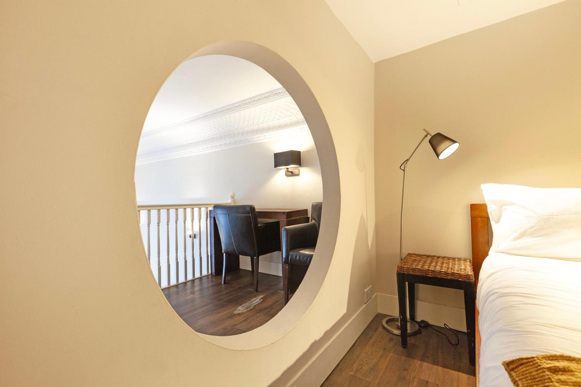 Apartamento Luxury One Bedroom Mezzanine In Paddington Londres