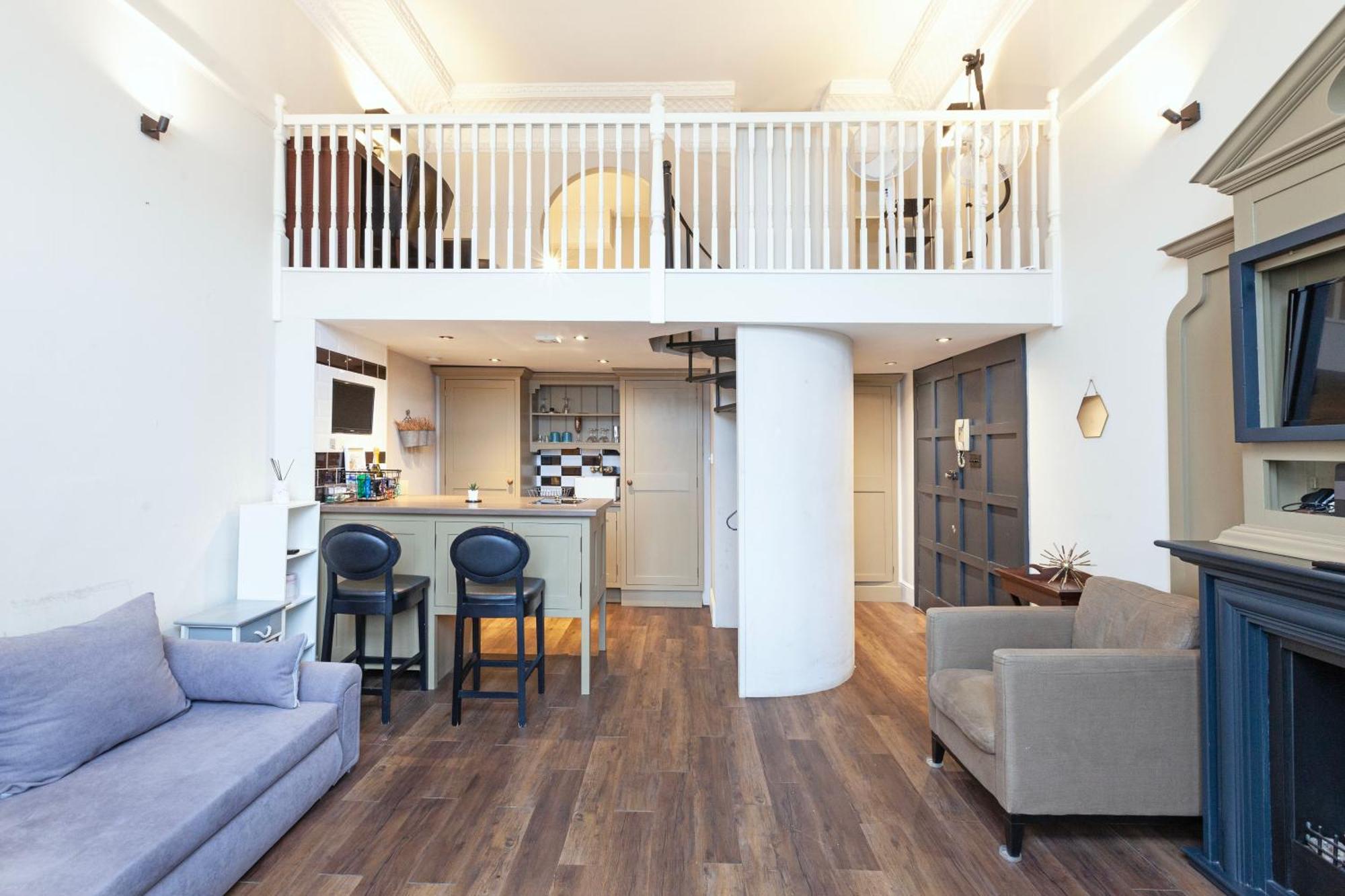 Apartamento Luxury One Bedroom Mezzanine In Paddington Londres