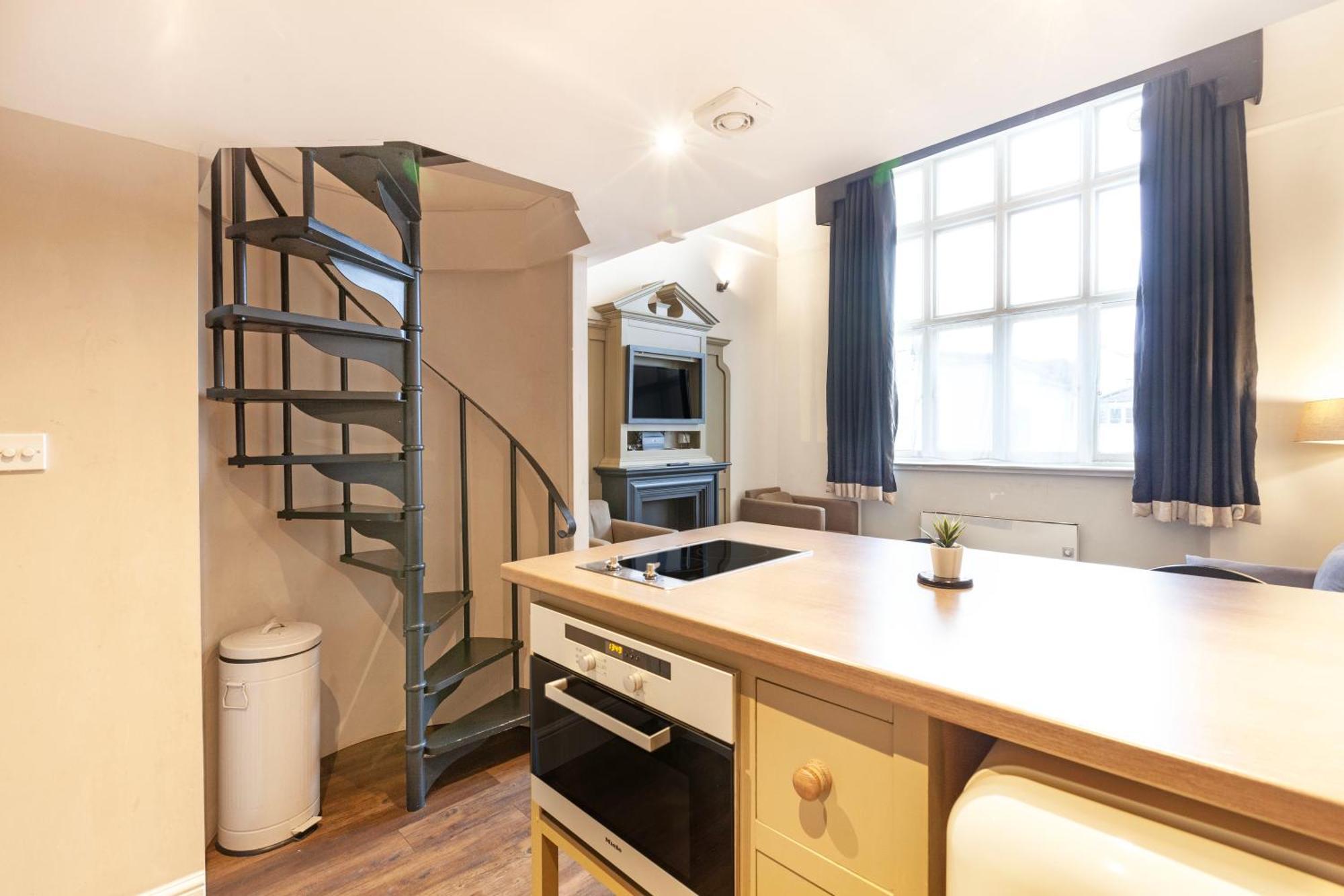 Luxury One Bedroom Mezzanine In Paddington Apartamento *