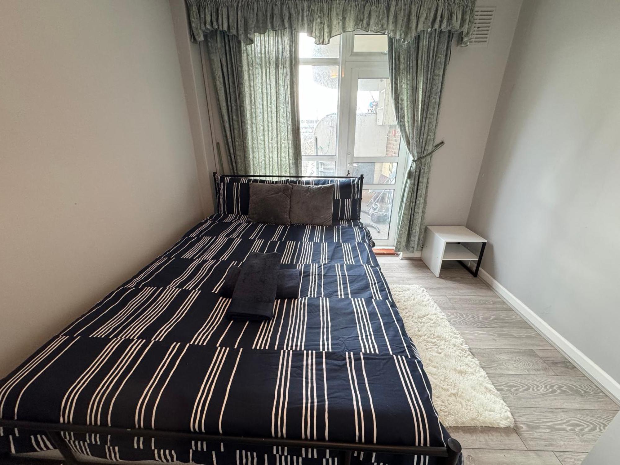 Huge 5 Bedroom Flat For 10 People 2 Min Away From Emirates Stadium Zone 2 Apartamento Londres