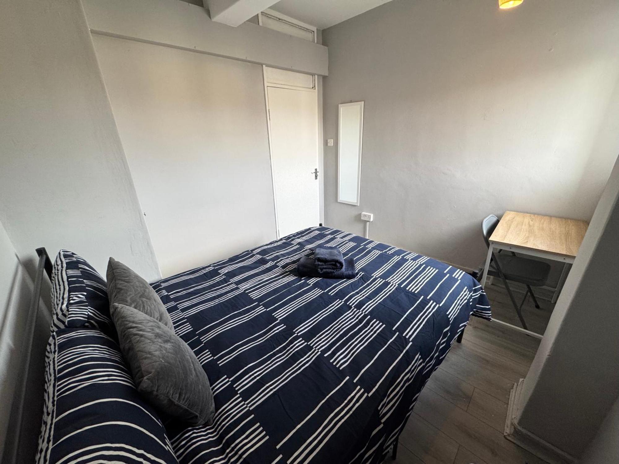 Huge 5 Bedroom Flat For 10 People 2 Min Away From Emirates Stadium Zone 2 Apartamento *