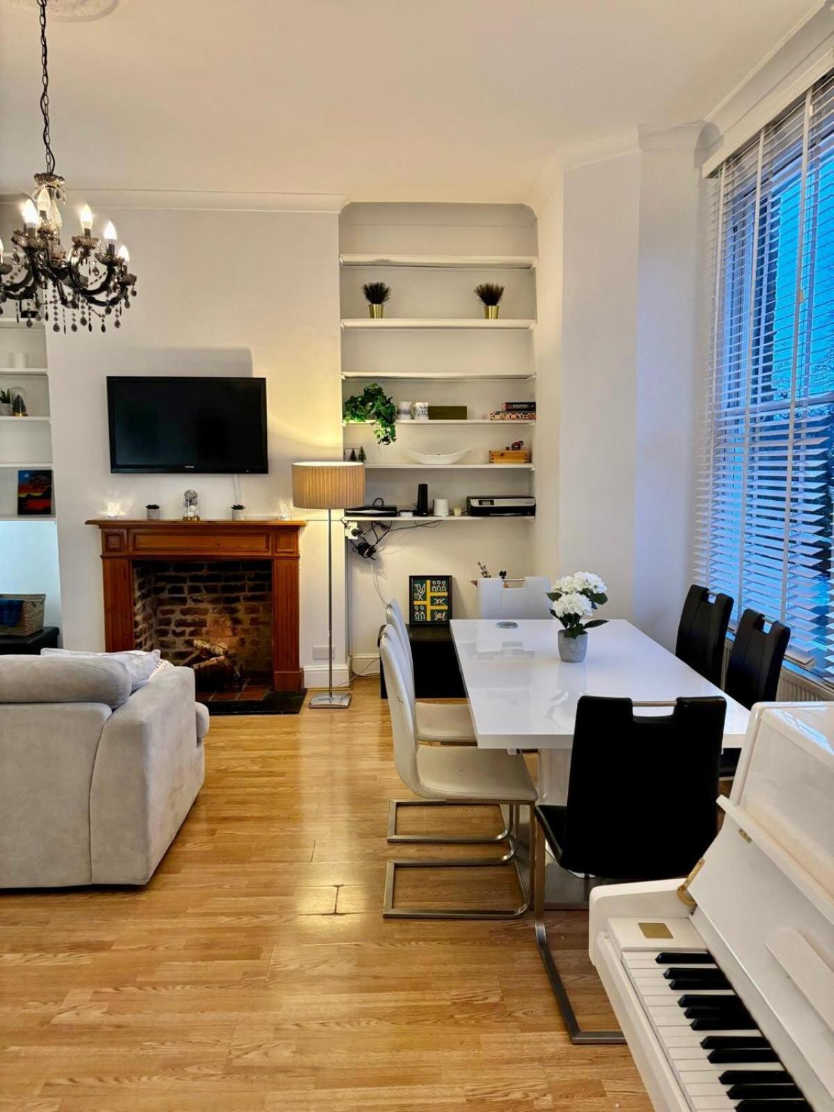 Apartment Beautiful 2 Bed In Queens Park, London