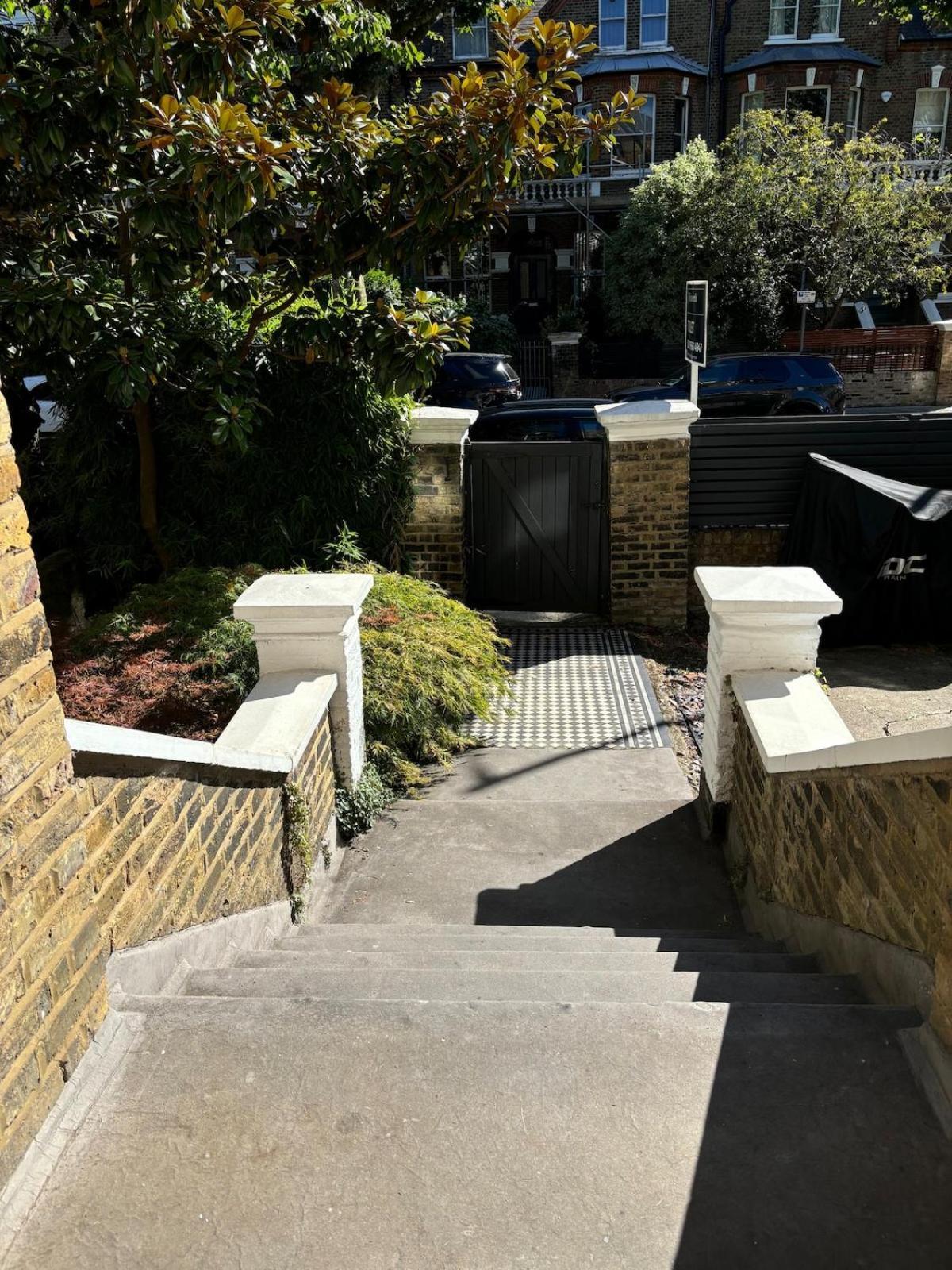 Apartment Beautiful 2 Bed In Queens Park,