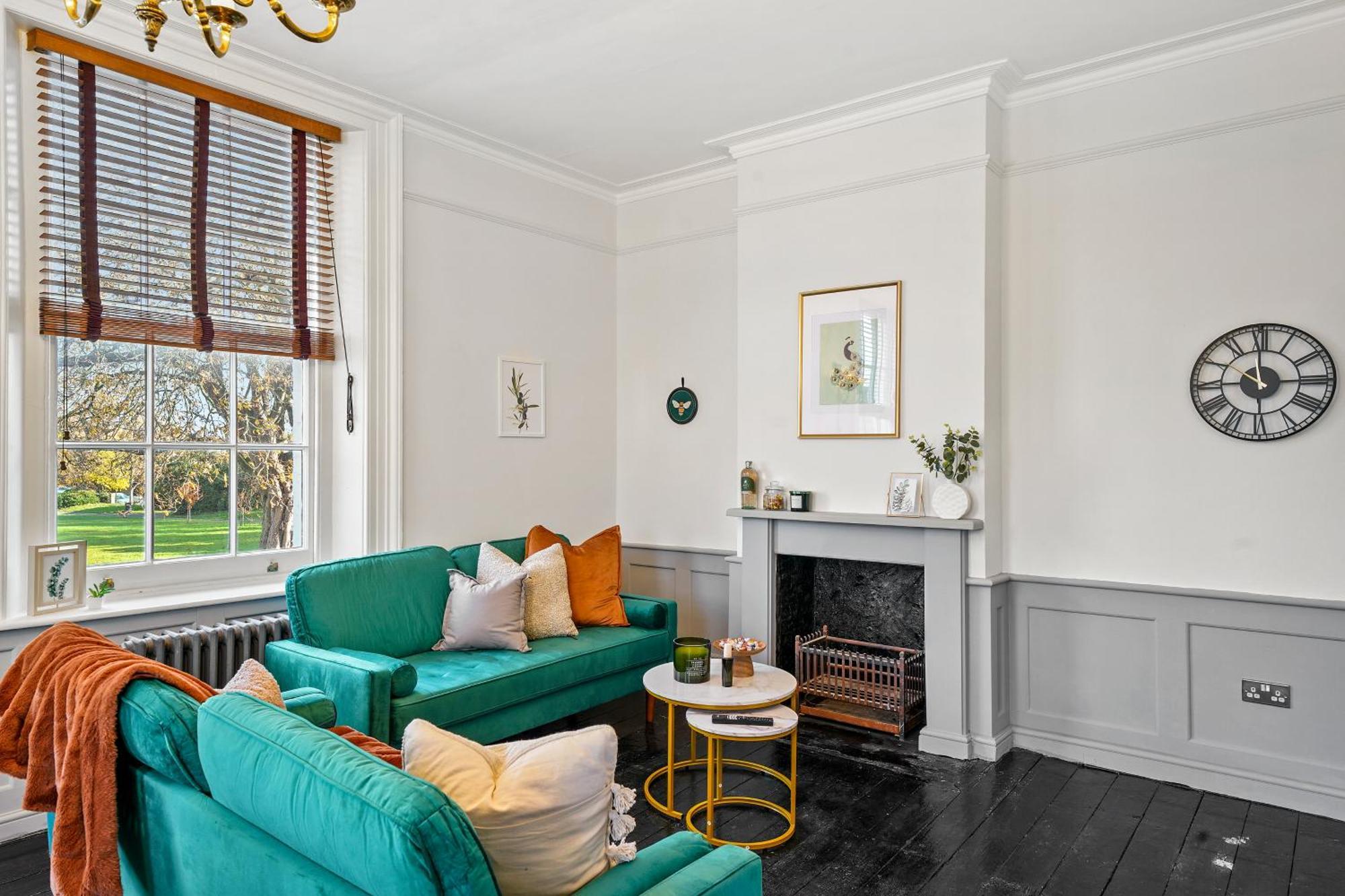 In Chiswick Apartment