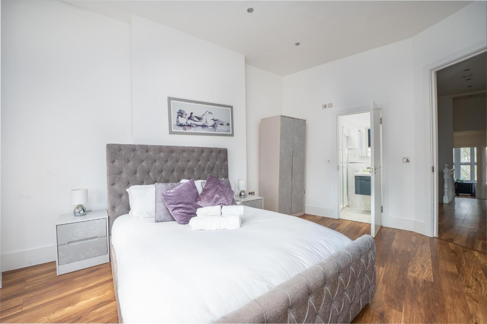 Stunningly Luxurious Apartment London