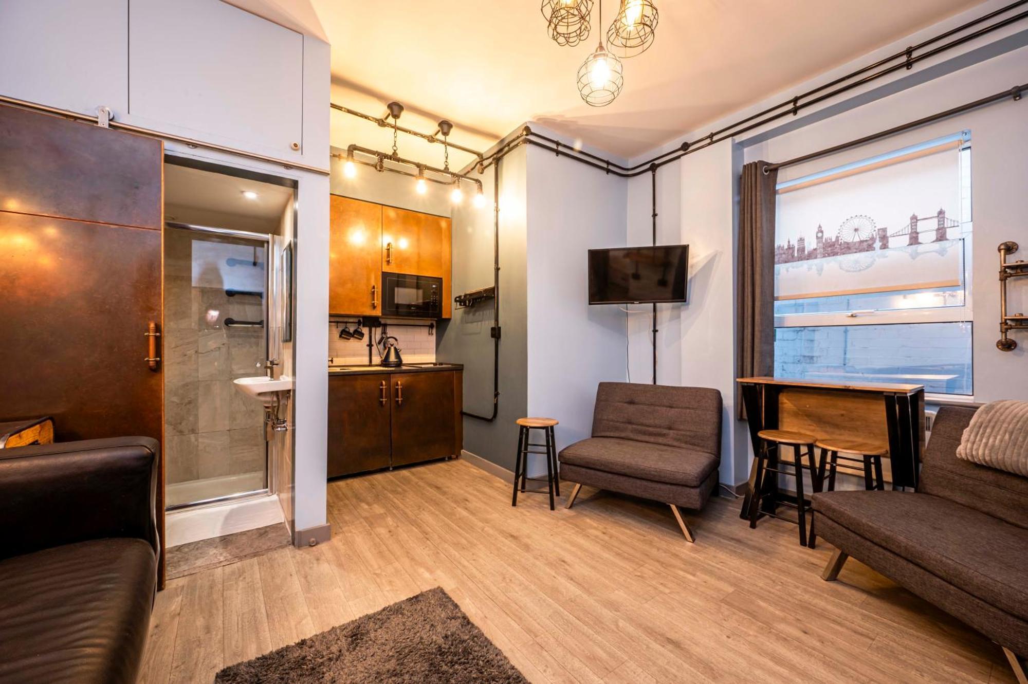 Apartment Harry Potter Cupboard London